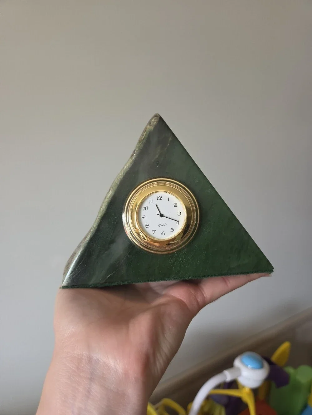 Vintage Triangle Stone Desk Clock – Polished Green Mineral with Gold-Tone Quartz